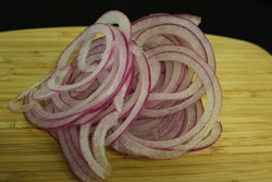 Sliced Red Onions per kg